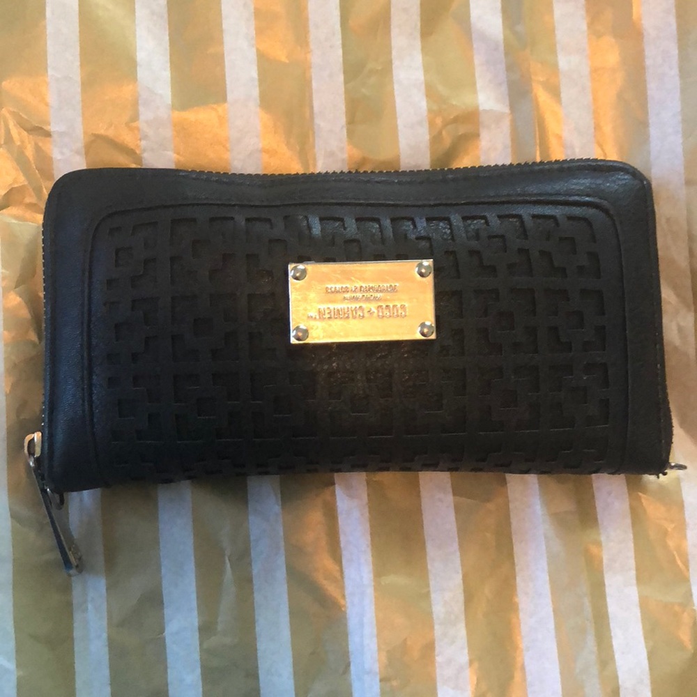 Coco + Carmen Black Wallet